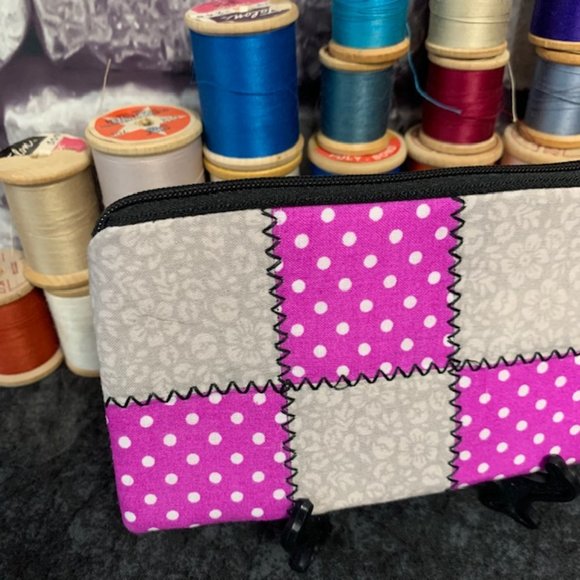 Handmade Quilted Wallet/Pouch - Picture 2 of 8